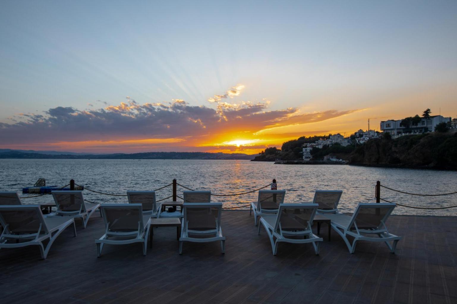 Vira Otel Suites Sinop Ngoại thất bức ảnh